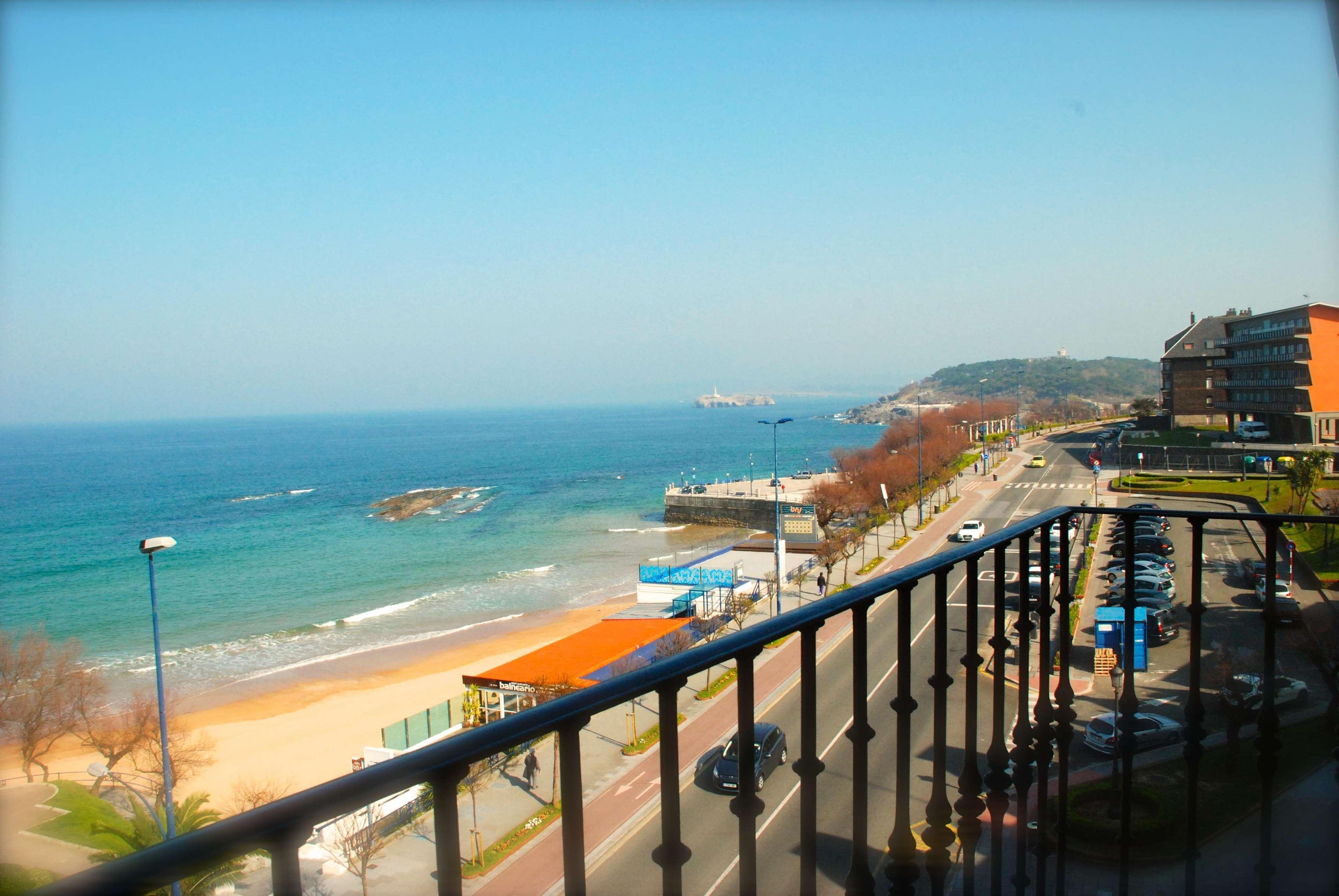 Silken Rio Santander Hotel Exterior foto